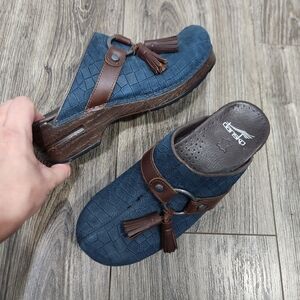 NEW Dansko Shandi Bohemian Snakeskin Blue Leather Slip-on Clogs Size 38